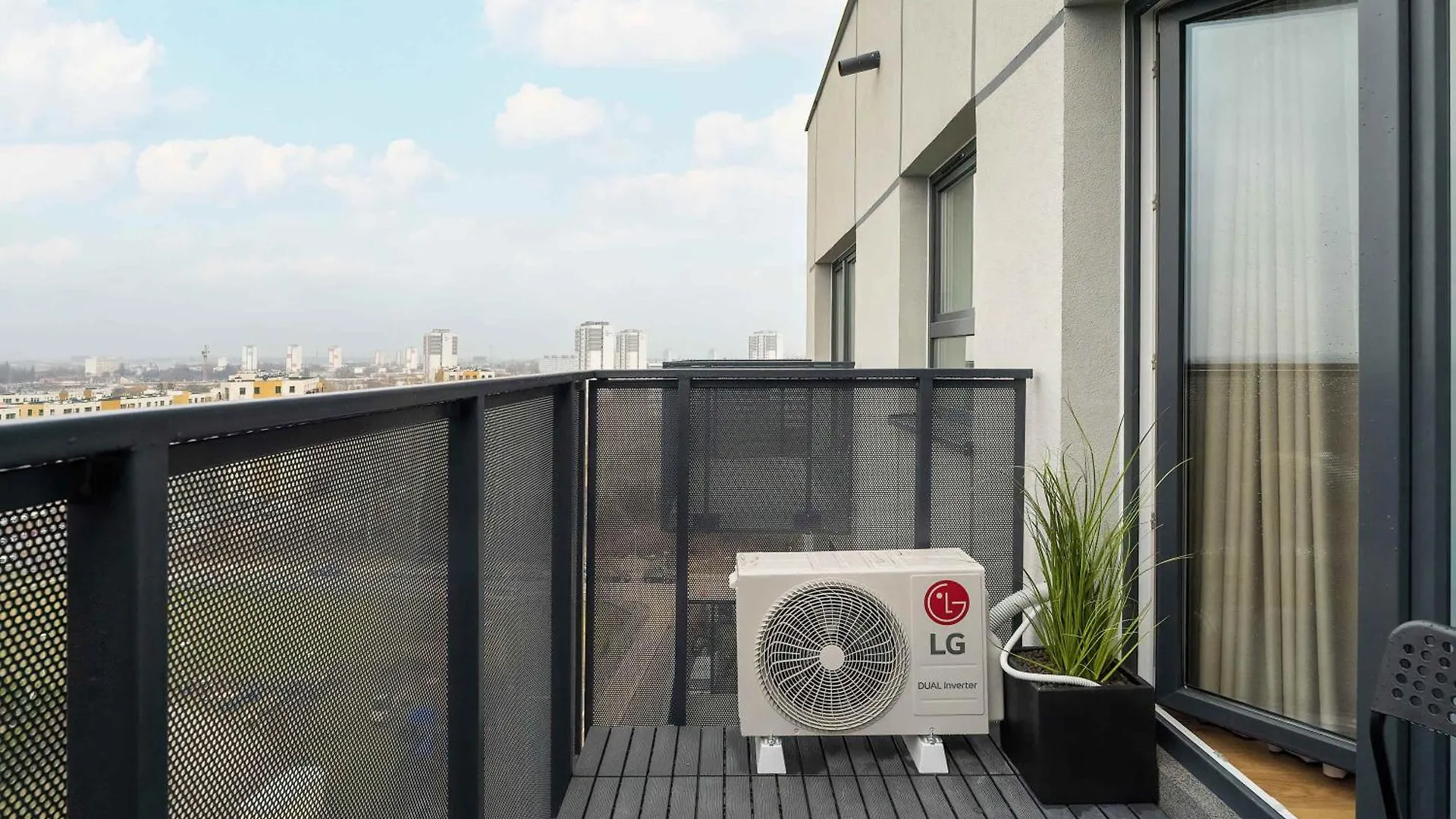 Appartement Komfortowy Apartament W Poznaniu Parking & Klimatyzacja By Noclegi Renters